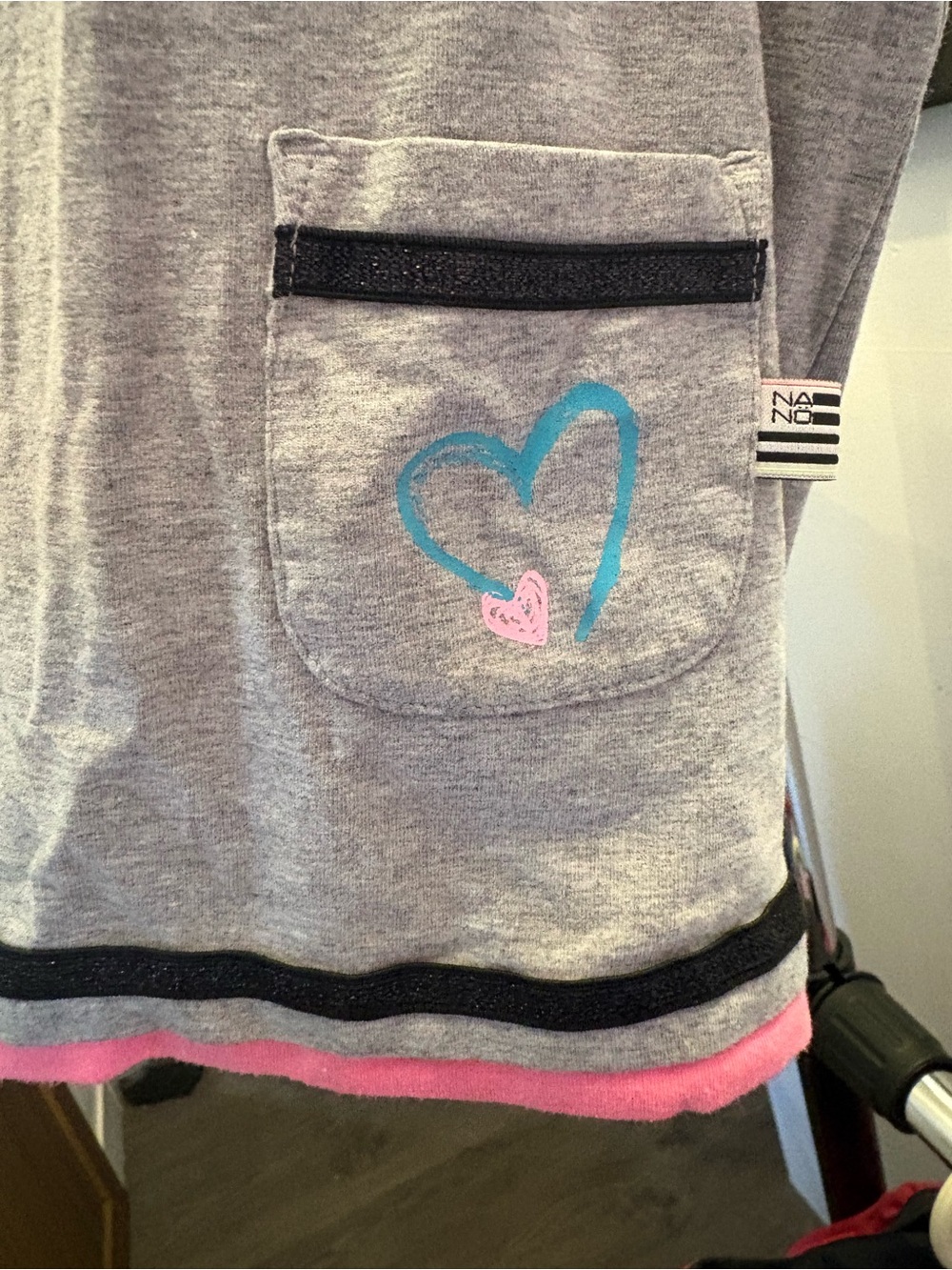 Nano Girls' Gray & Pink Short Sleeve Hoodie tunic with Fun Graphic. - Picture 4 of 7